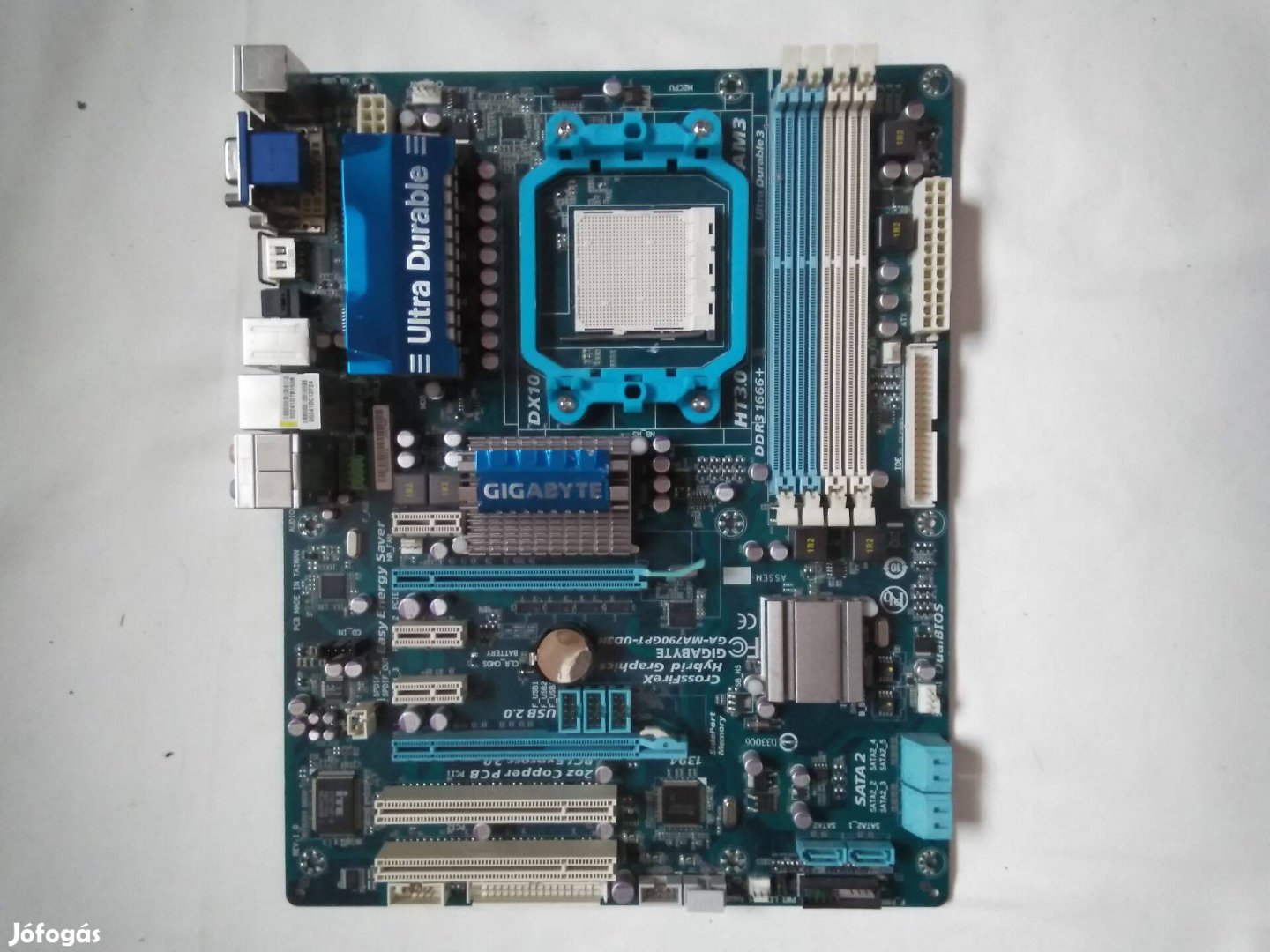 Gigabyte GA-MA790GPT-UD3H alaplap eladó