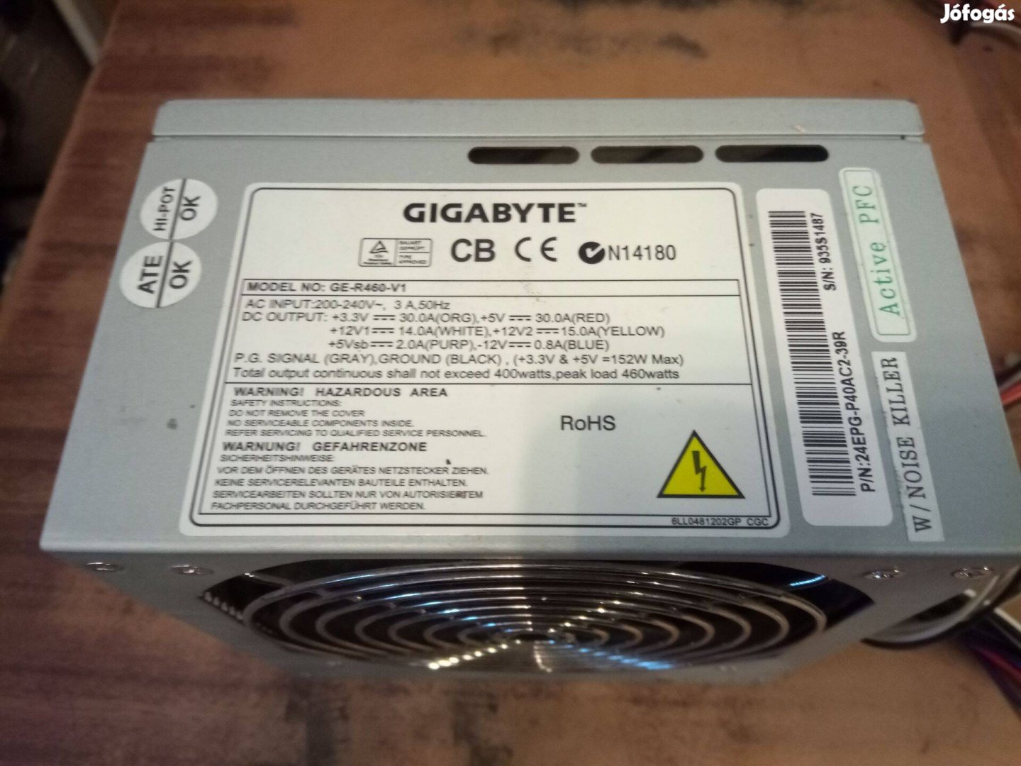 Gigabyte GE-R460-V1 460W-os PC tápegység