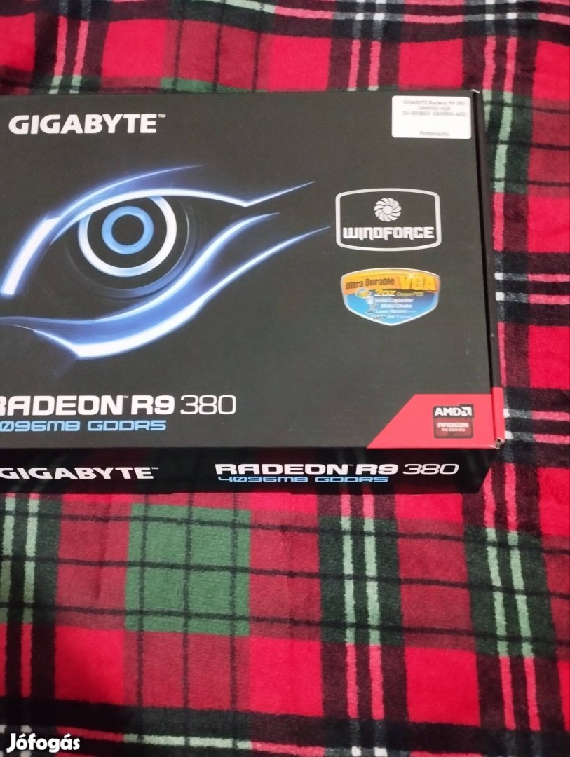 Gigabyte Radeon R9 380 4GB/256bit VGA dobozaban 