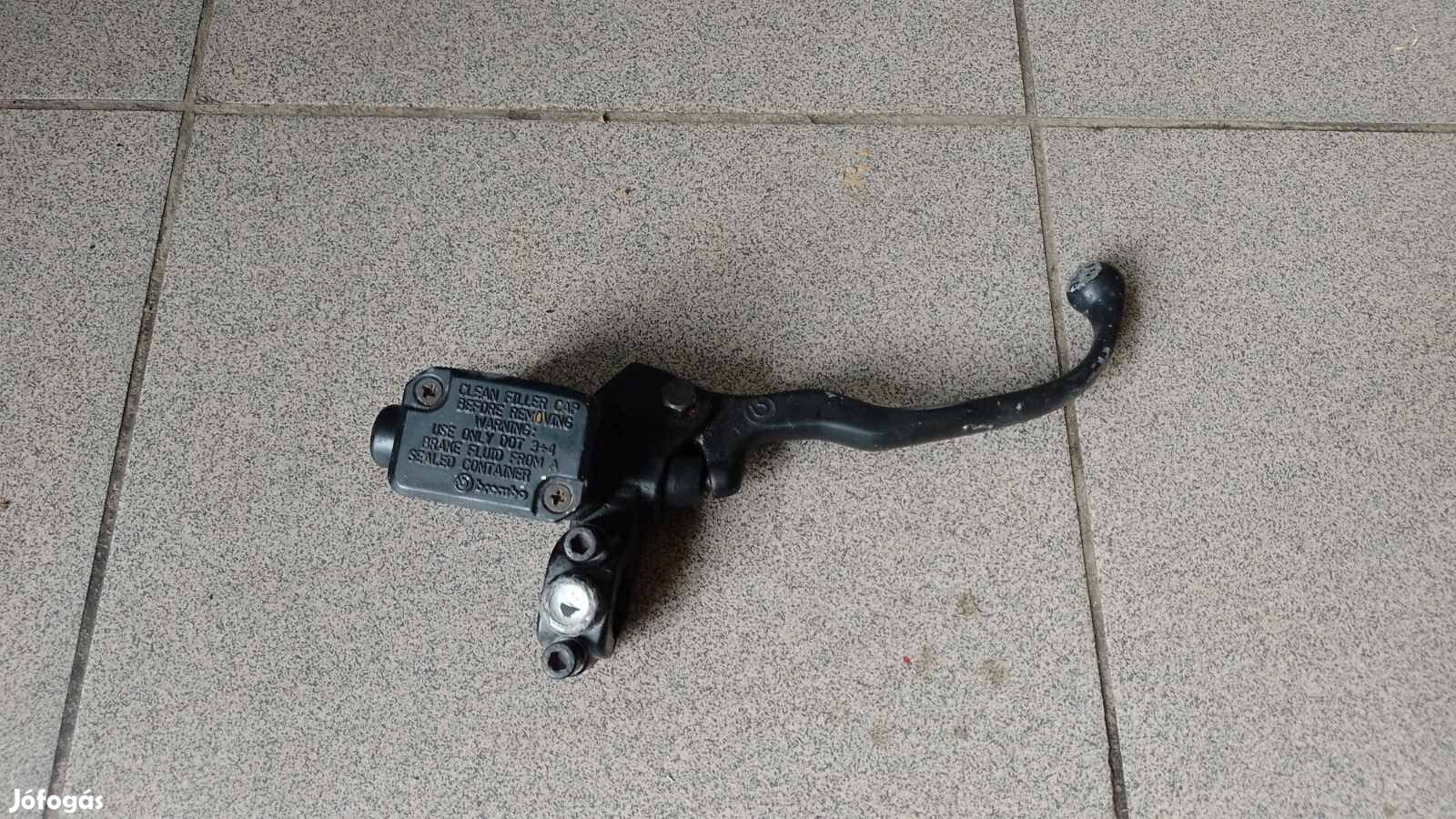 Gilera DNA 50 első fék munkahenger