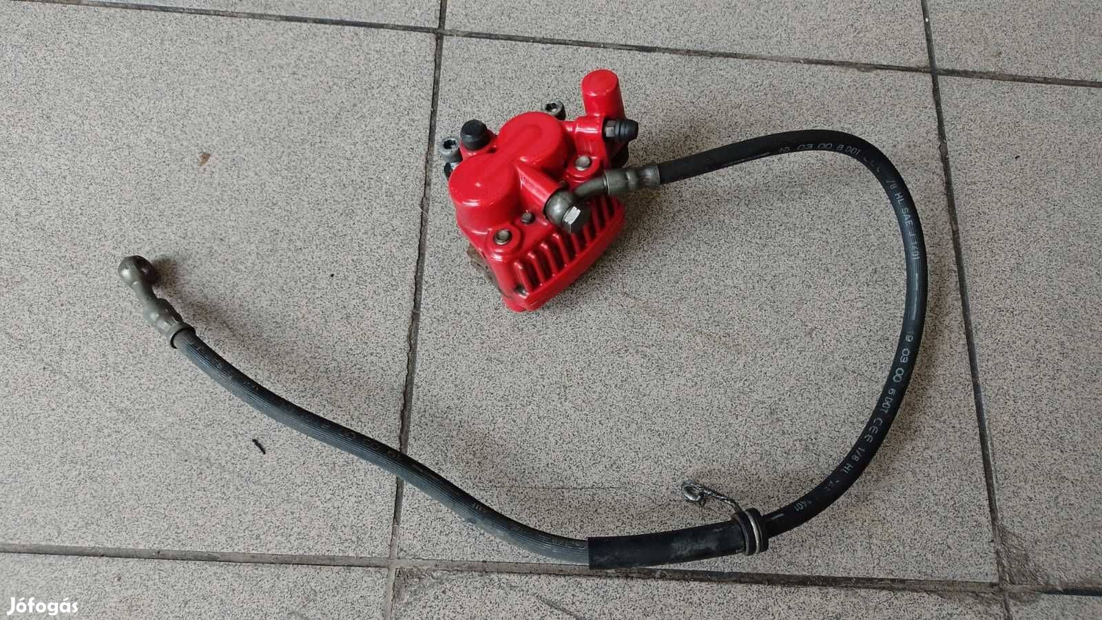 Gilera DNA 50 első fék nyereg