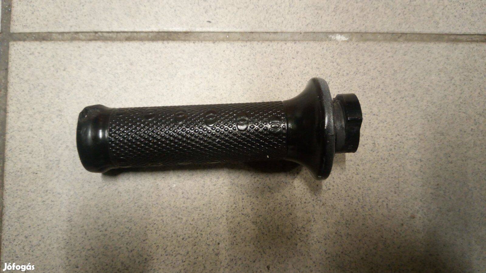 Gilera DNA 50 gázkar