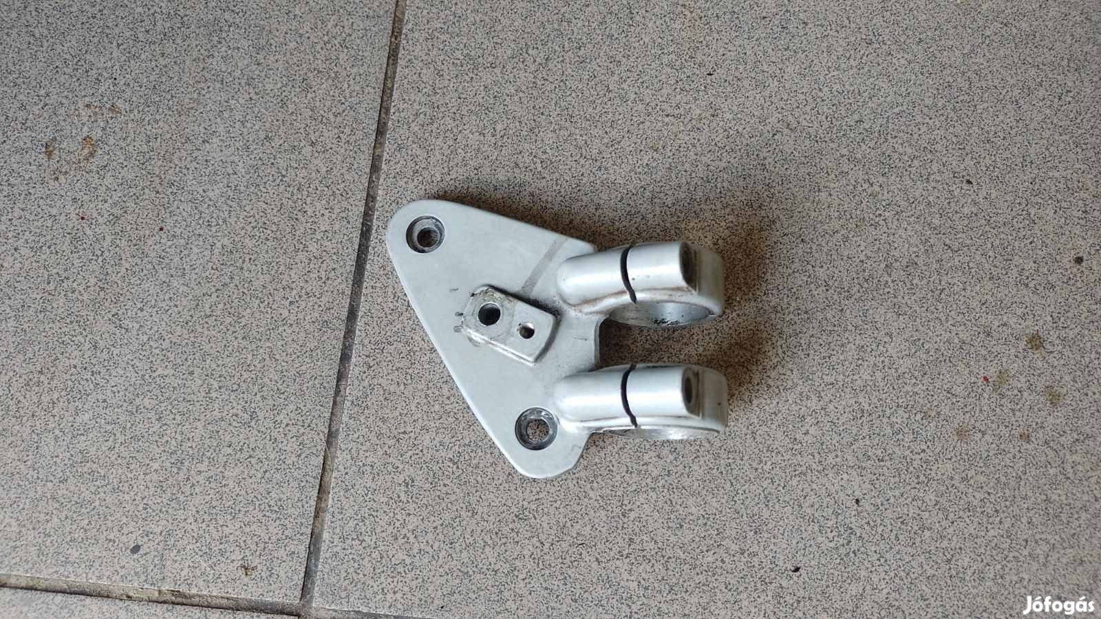 Gilera DNA 50 lámpa tartó jobb