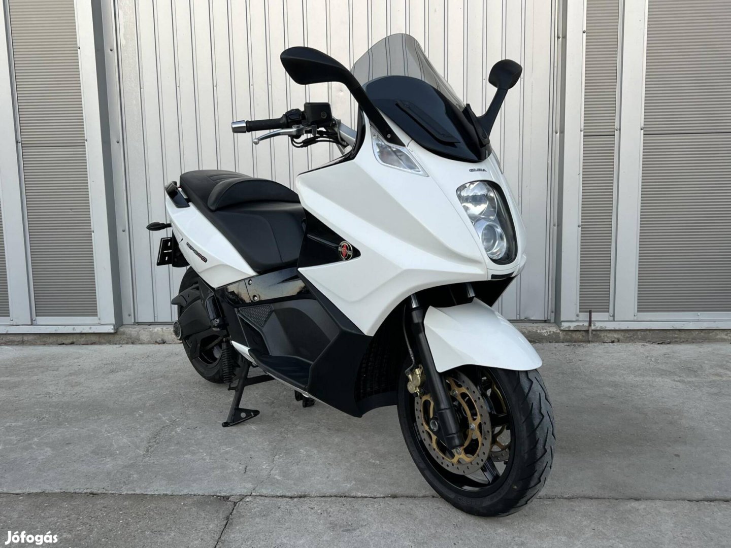 Gilera GP 800 .