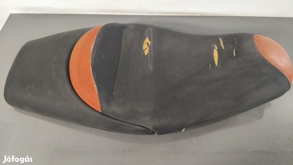 Gilera Nexus 500 (2004-2006) - Ülés