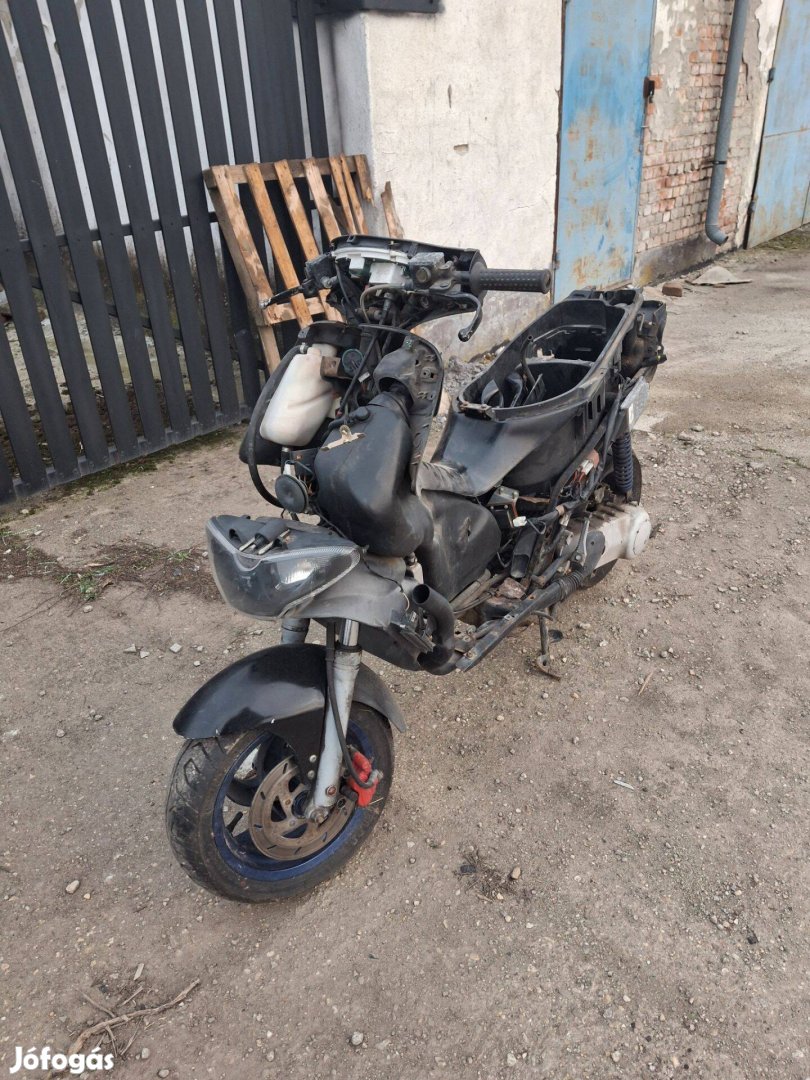Gilera Runner Purejet 50 bontott alkatrészek
