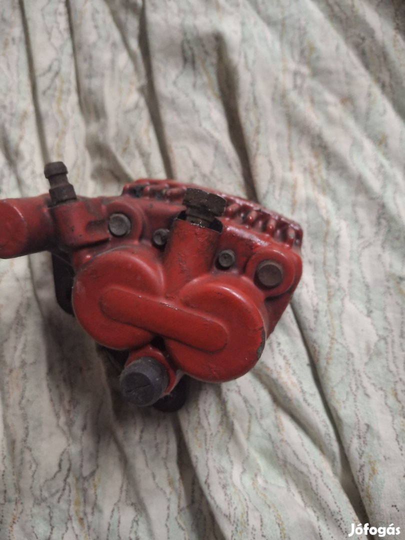 Gilera Runner Vx Vxr első féknyereg