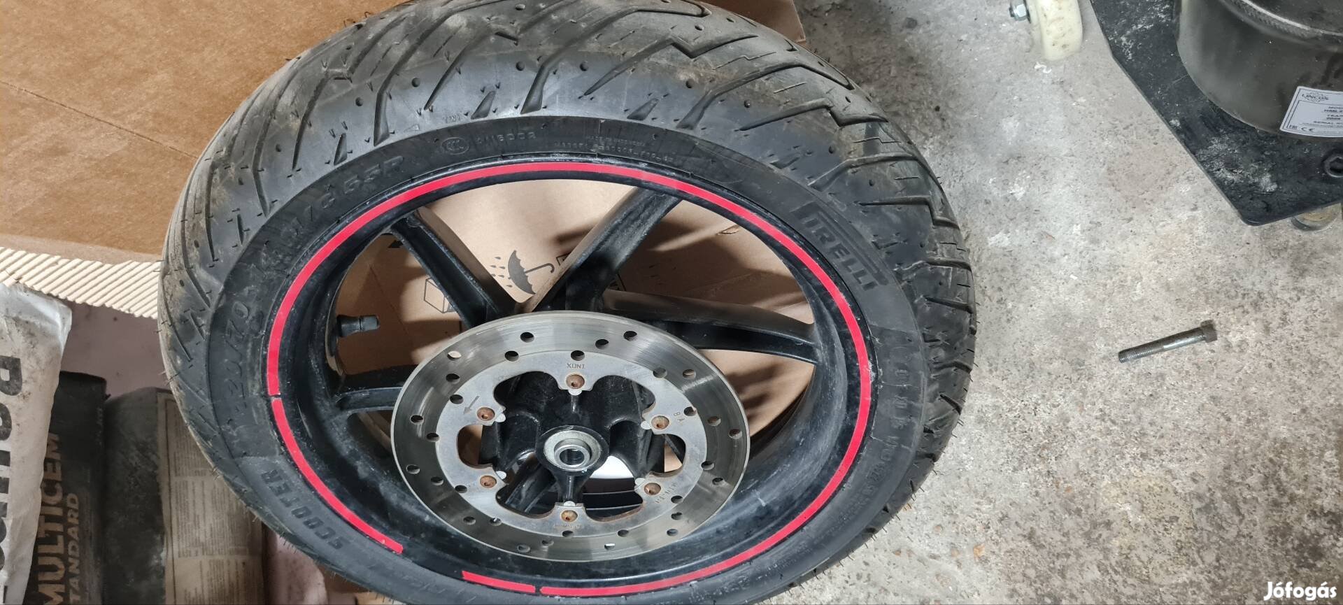 Gilera runner sp 50 felniszett újszerű gumikkal!