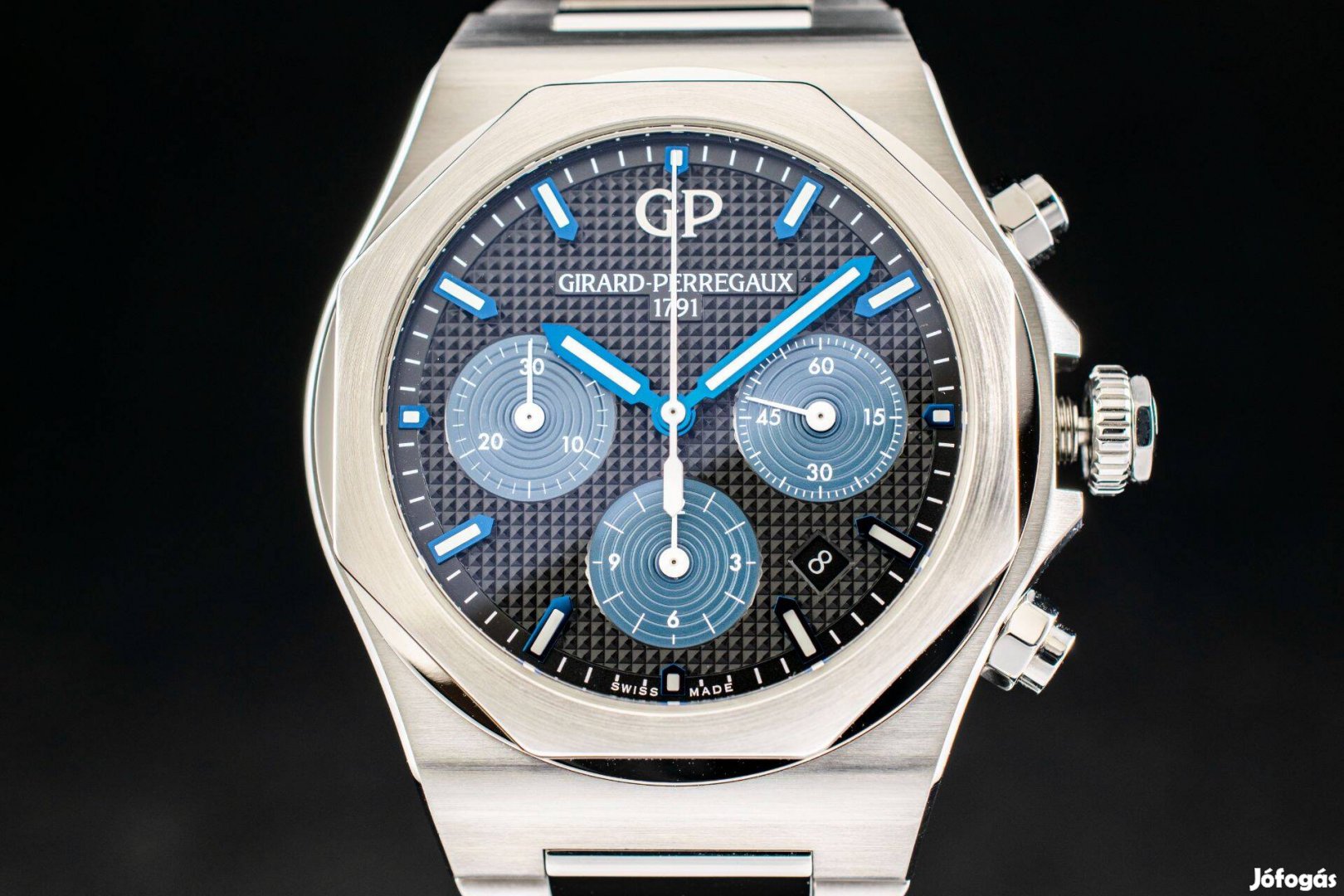 Girard-Perregaux Laureato Chronograph