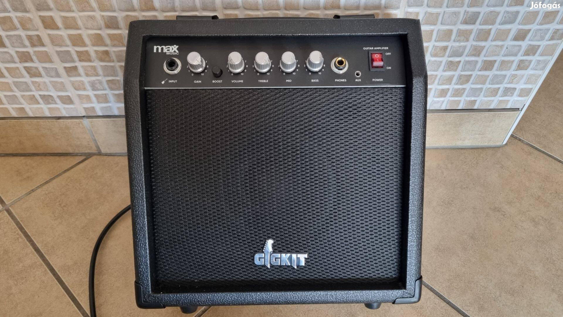 Gitárerősítő, Maxmusic, erősítő