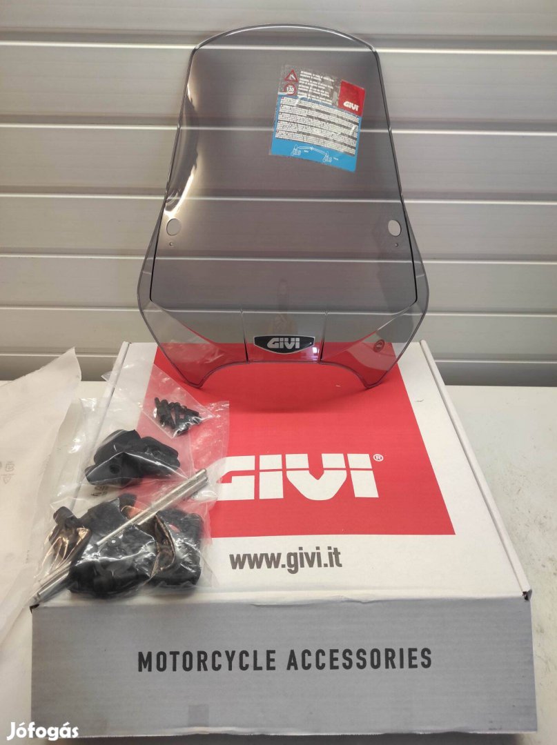 Givi A 660 univerzális plexi eladó