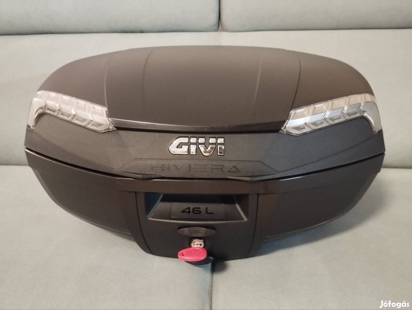 Givi E46NT Riviera monolock doboz platnival új