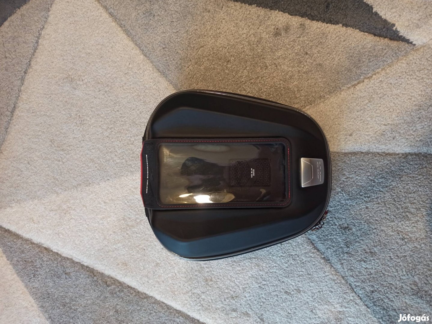 Givi ST611+ Tanktáska Tanklock