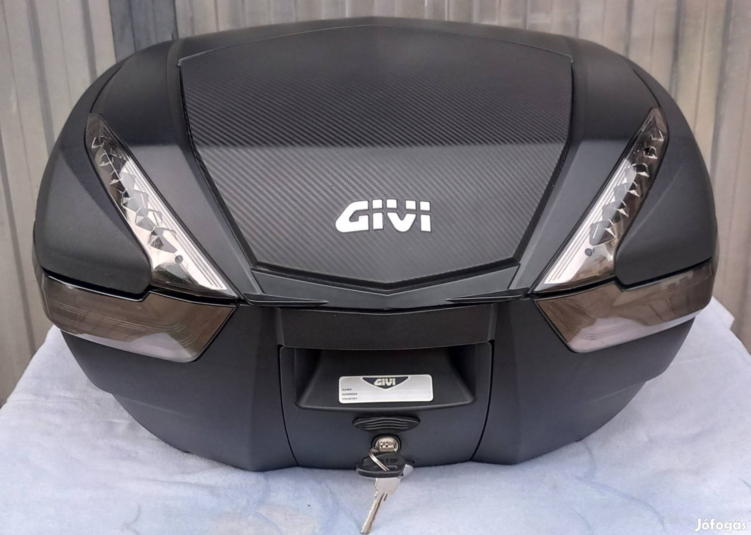 Givi V47 literes túradoboz, platnijával, felfogatóival 
