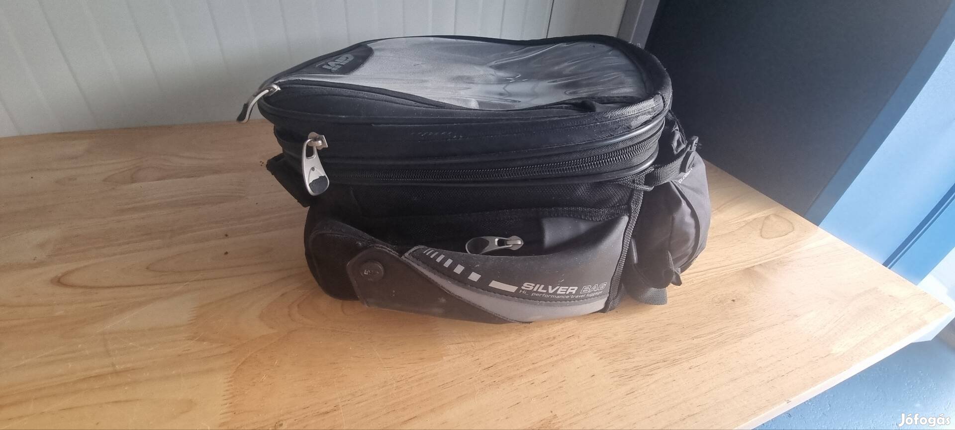 Givi tanklock tanktáska