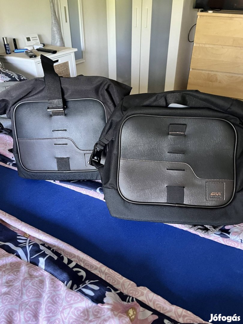 Givi táska CRM102