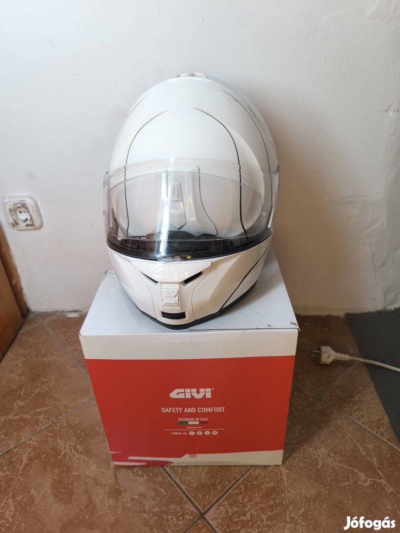 Givi x21 bukósisak 