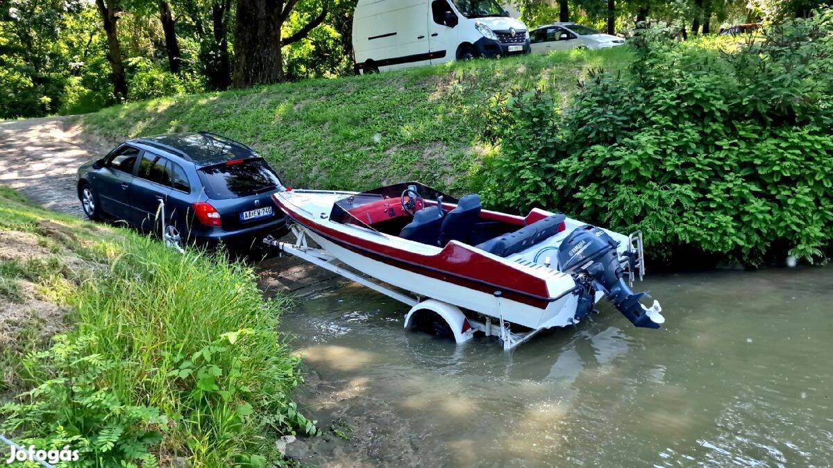 Glidestar siklóhajó/motorcsónak 20LE négyütemű Új Yamaha motorral