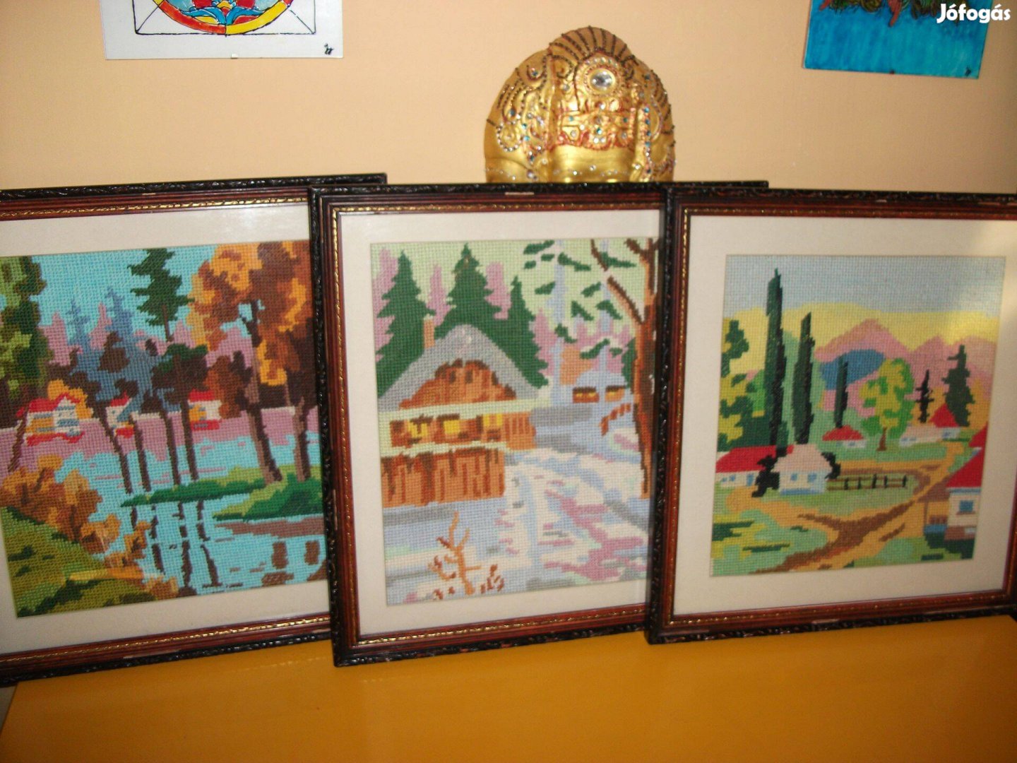 Gobelin tájképek kivarrva, keretezve