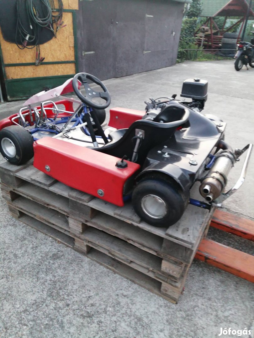 Gokart Rimo, Honda gx 390 motor.