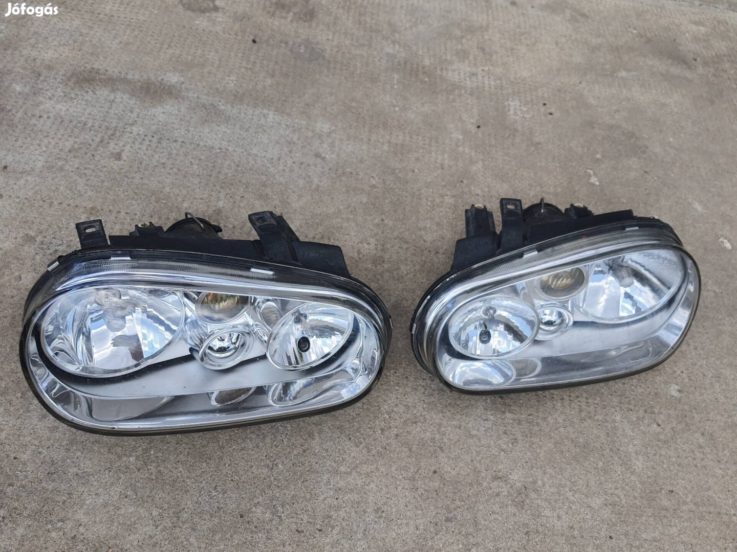 Golf4 első lámpa