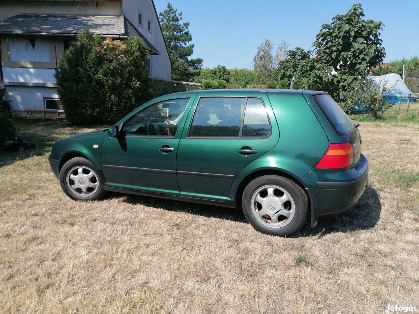 Golf 1,4 benzines eladó