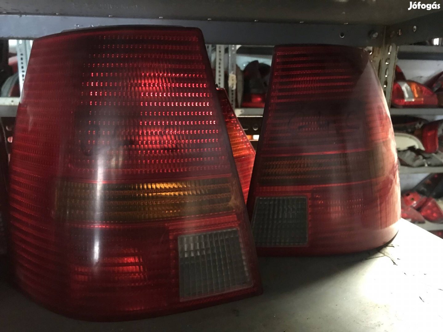 Golf 4 combi hátsó lámpa