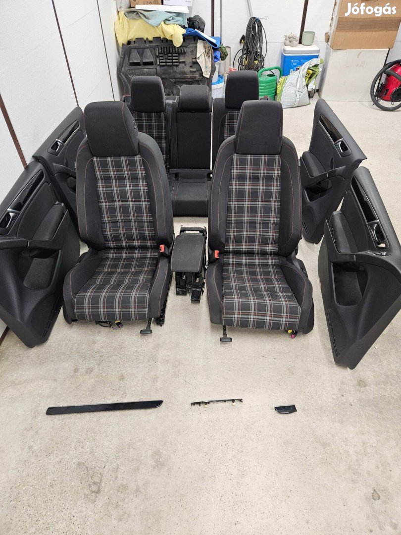 Golf 6 GTI ülés szett