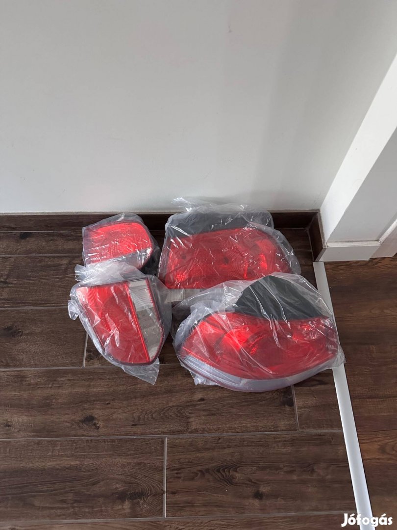 Golf 6 Hella Hátsó lámpa szett