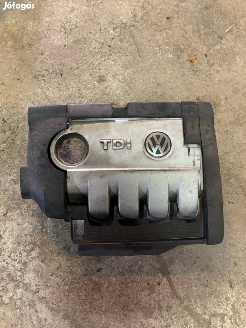 Golf Jetta Caddy Touran Passat felső motorvédő motorburkolat 
