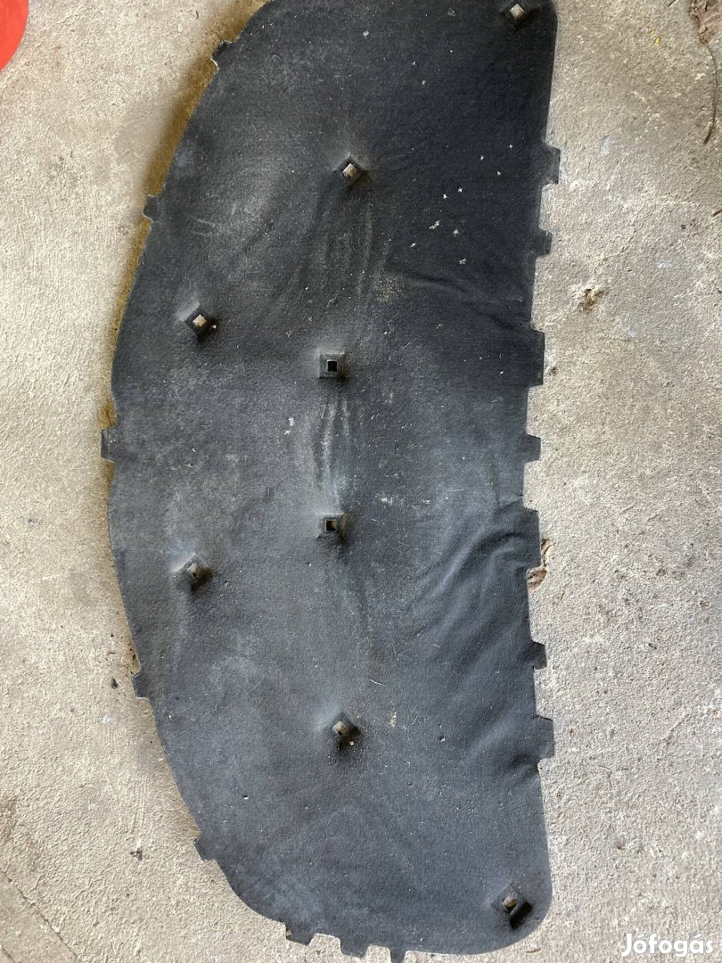 Golf plus géptető burkolat