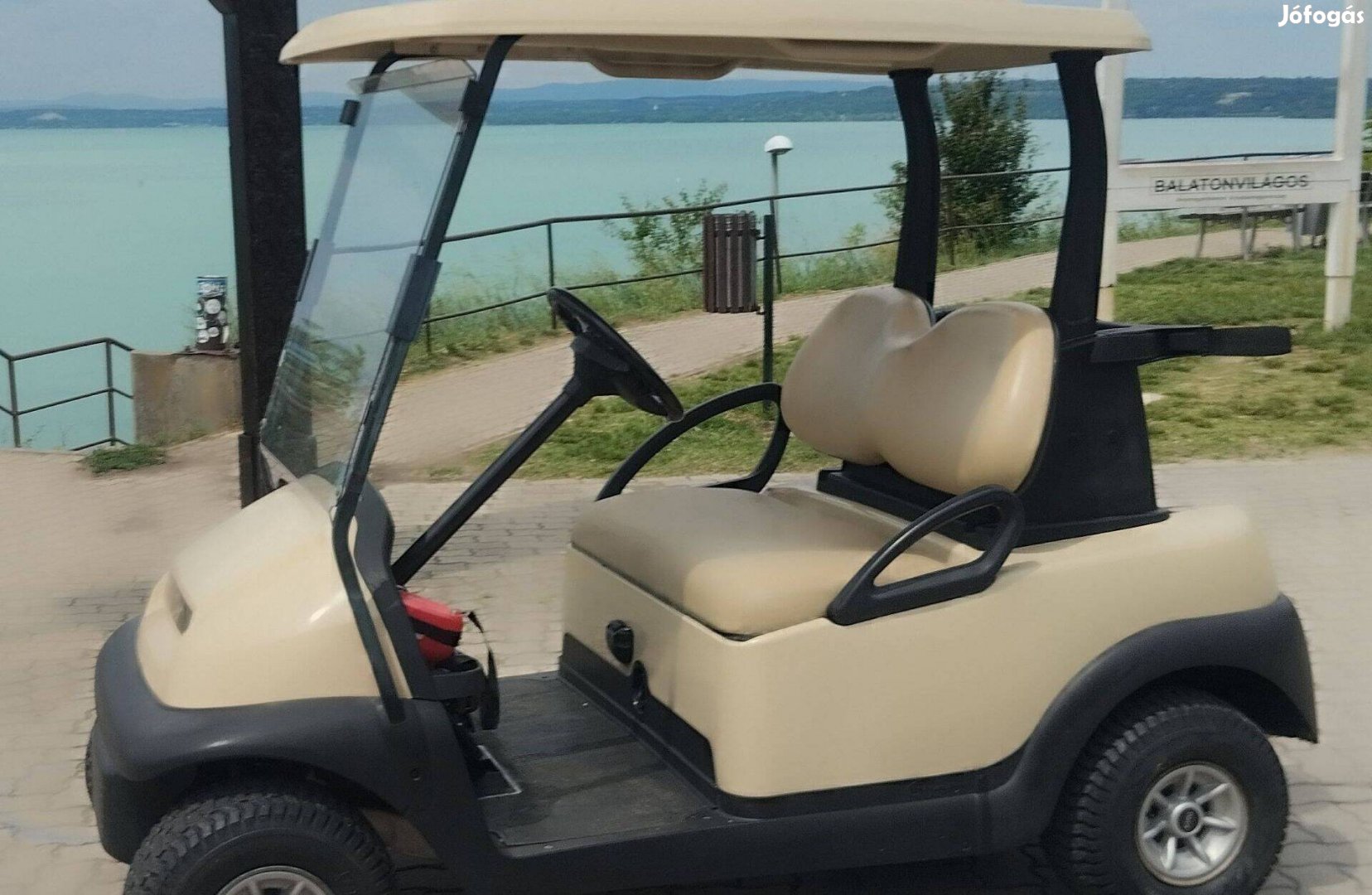 Golfkocsi Club CAR,elektromos kétszemélyes(Siófok