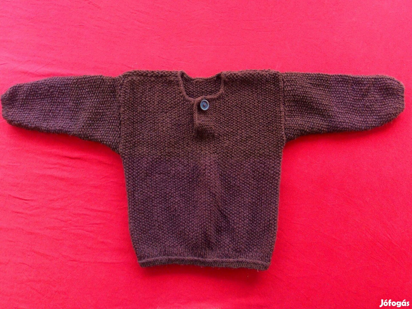 Gombos nyakú, kötött, barna pulóver 92-98-as, 2-3 évesre