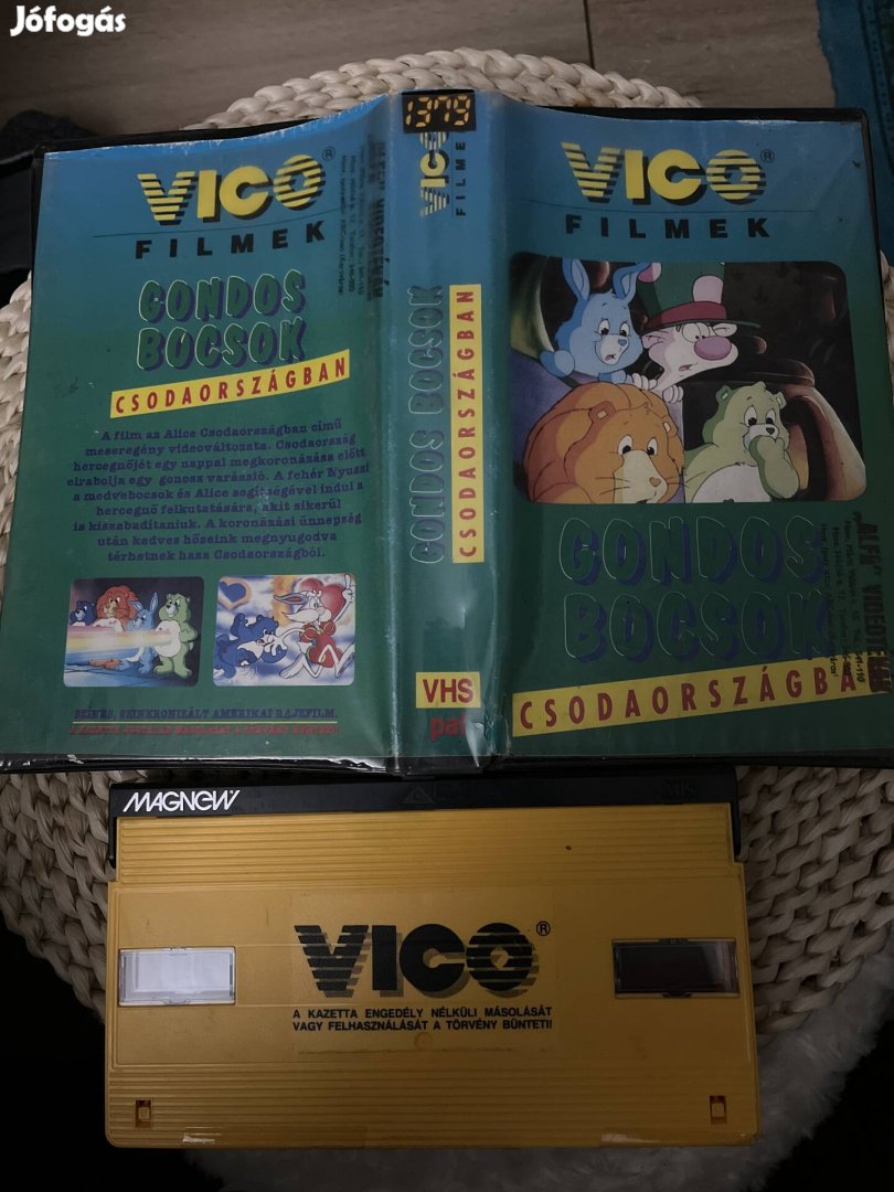 Gondos bocsok vhs vico