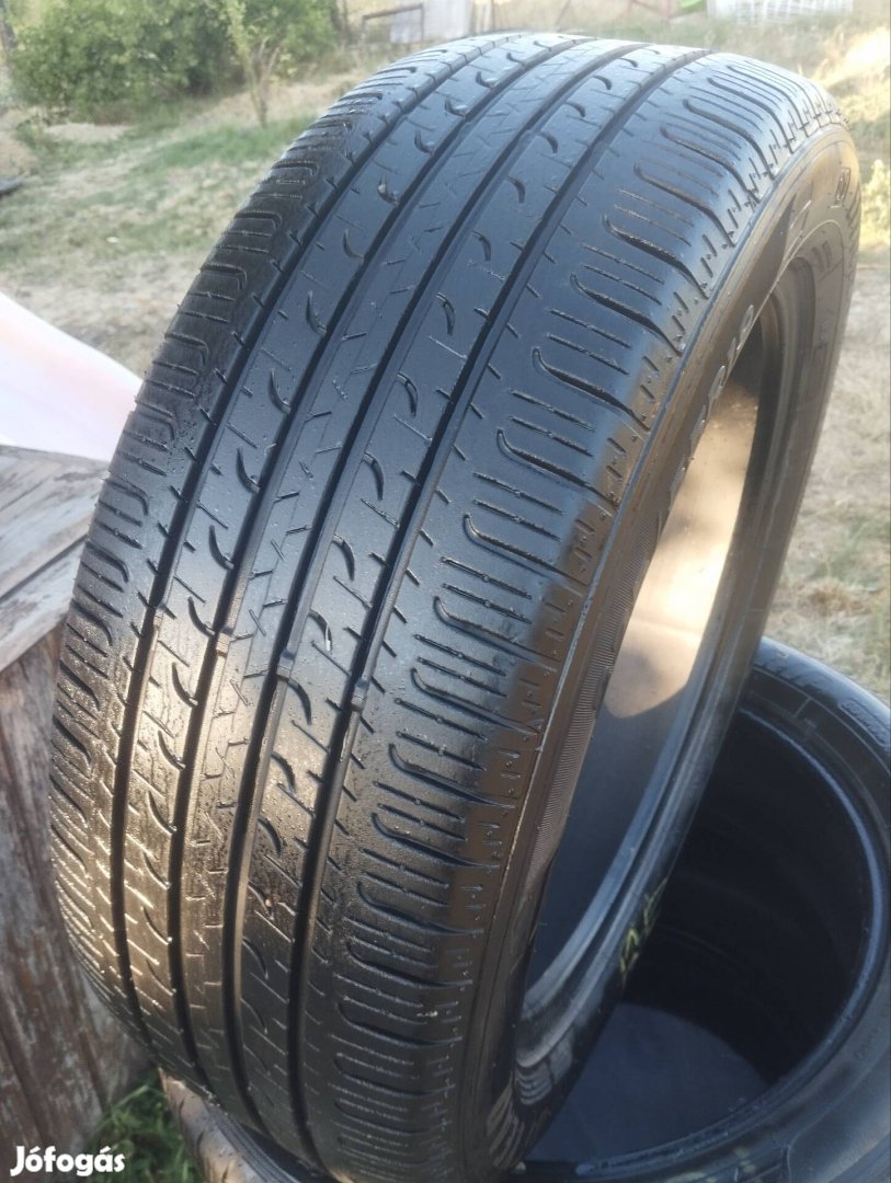 Good Year 225 55 R19
