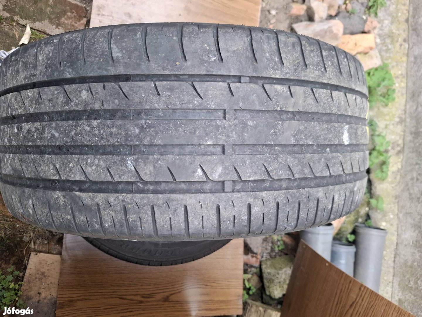 Goodride 235/45 ZR17 97W Nyári szett