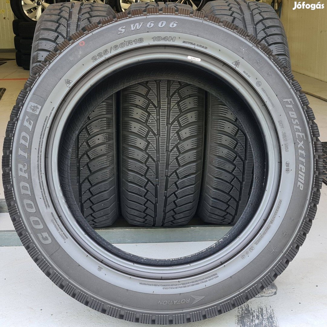 Goodride SW606 225/60 R18 újszerű téli gumi 4db /T104