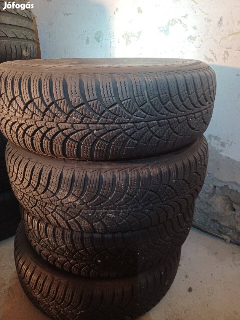 Goodyear 185/65 r15 téligumi garnitúra