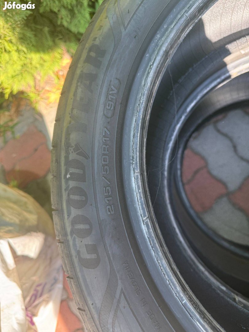 Goodyear 215/50 R17 91V 4db nyári gumi eladó
