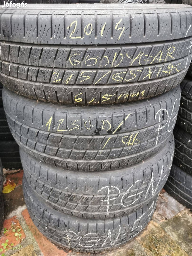 Goodyear 215 65 15C négy évszakos gumi eladó