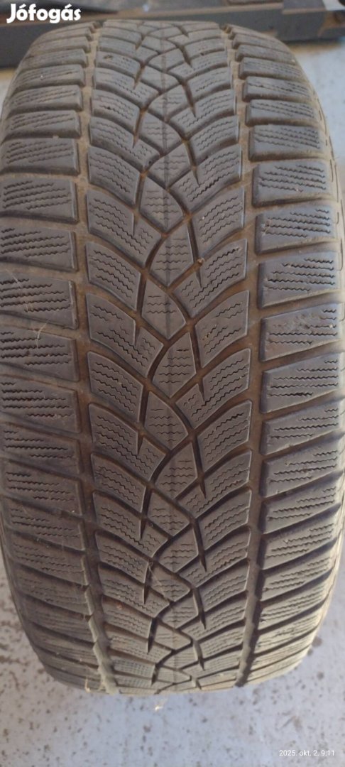 Goodyear 225/50R17 téli garnitúra eladó 7mm profillal eladó