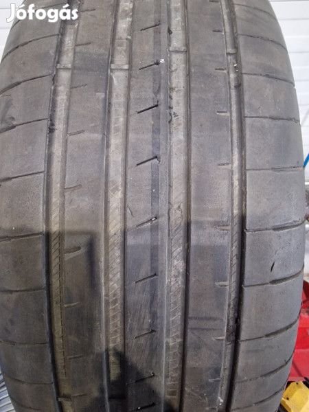 Goodyear 245/40R19 ASYMETRIC3 5mm DOT20 használt gumi HG13886 nyári