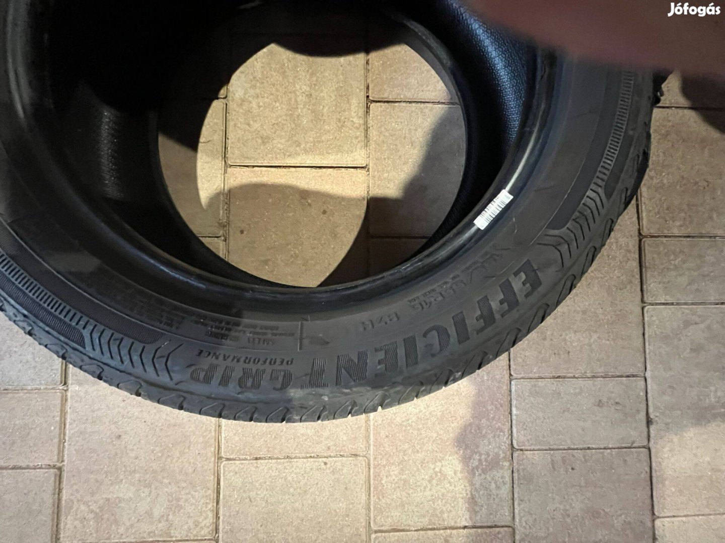 Goodyear Efficient Grip Performance nyári 195/55 R16 87 H abroncsok
