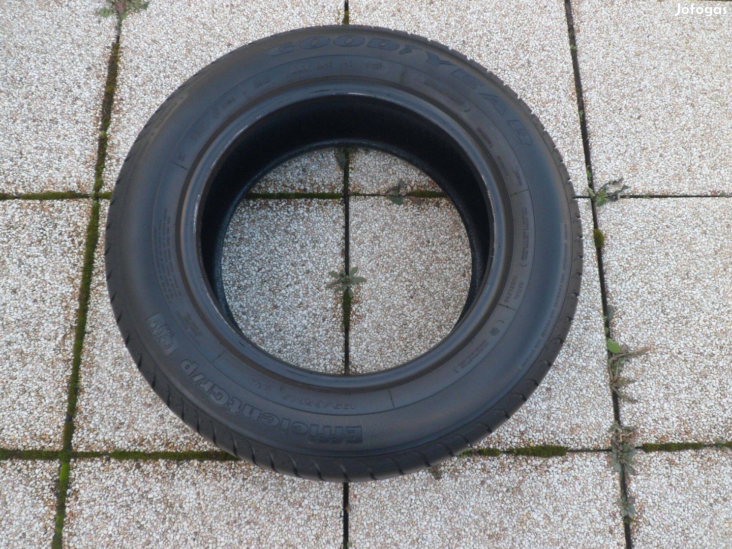 Goodyear Efficientgrip 195/65R15 használt gumiabroncs