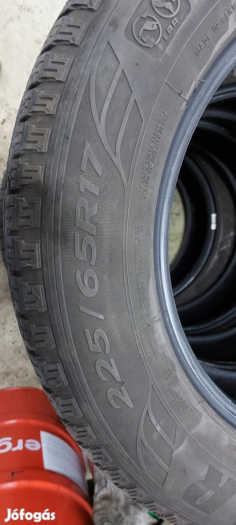 Goodyear Efficientgrip 225/65r17 nyári garnitúra 