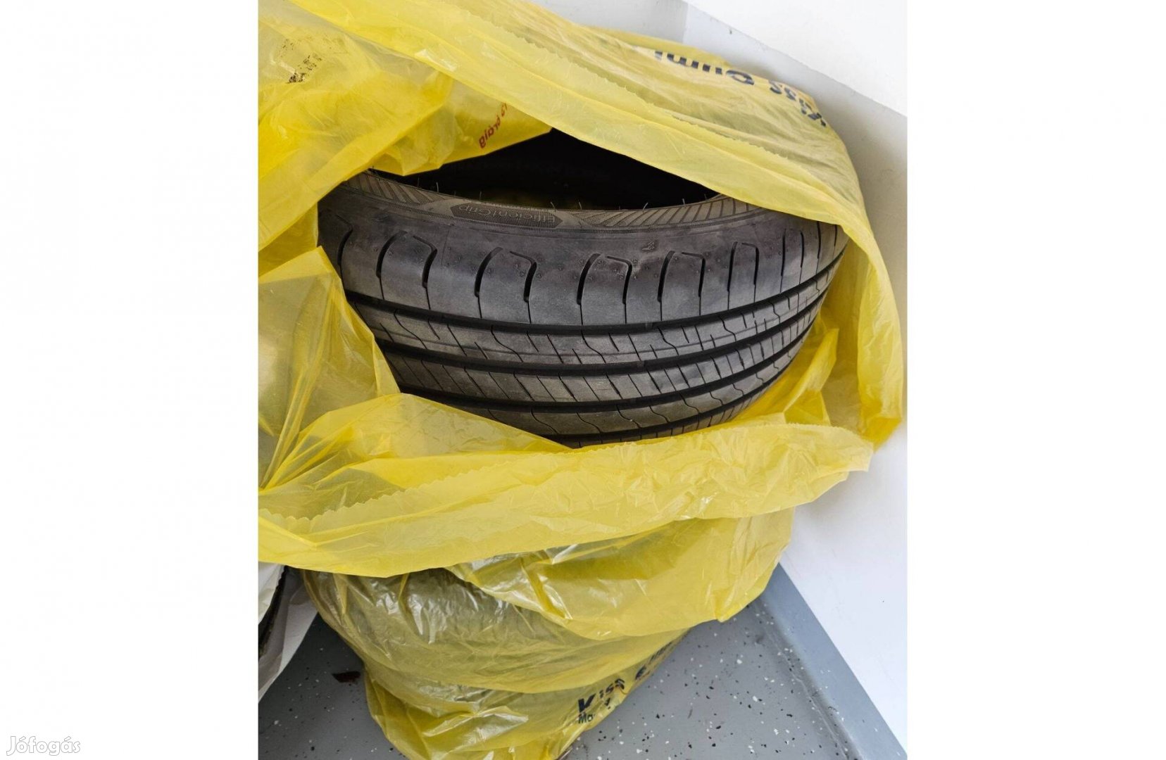 Goodyear Efficientgrip Performance 2 205/55 R16 91 H nyári gumi eladó!