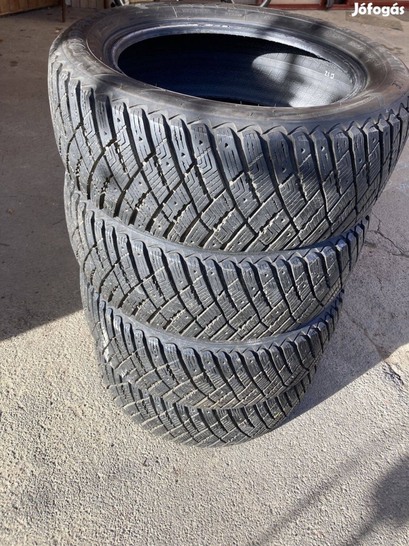 Goodyear Ice Arctic téligumi eladó. 225/55 R17