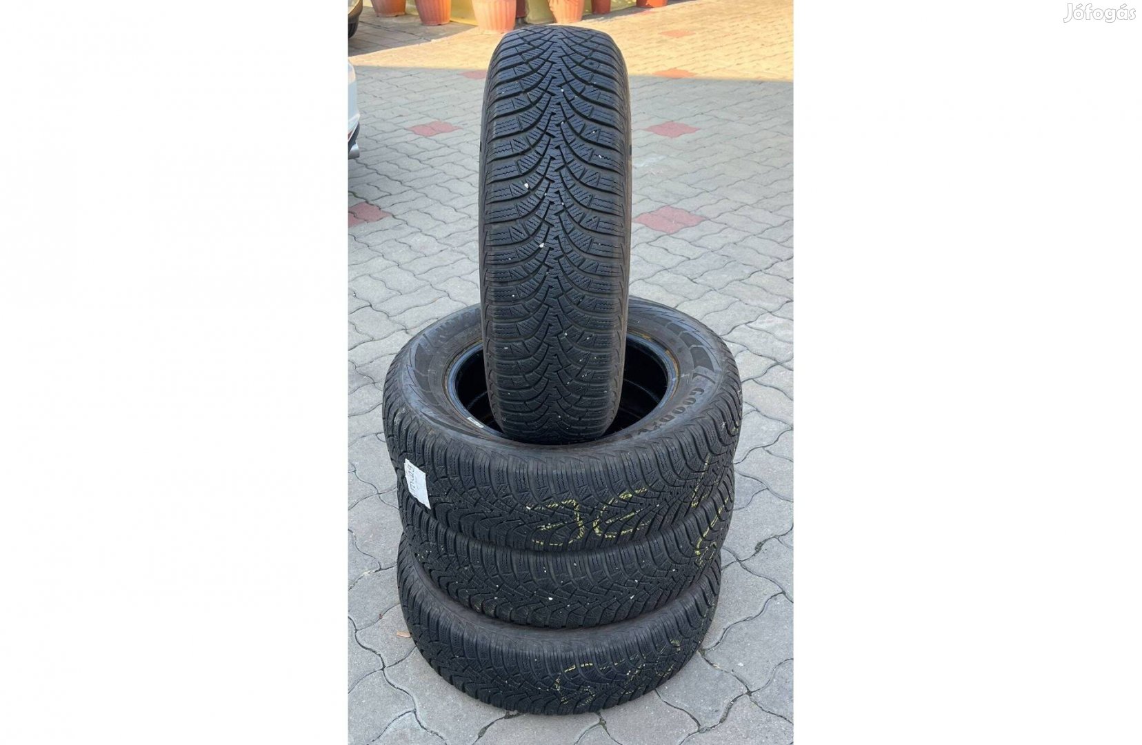 Goodyear Téligumi garnitúra 195/65r15' 2018-as évj