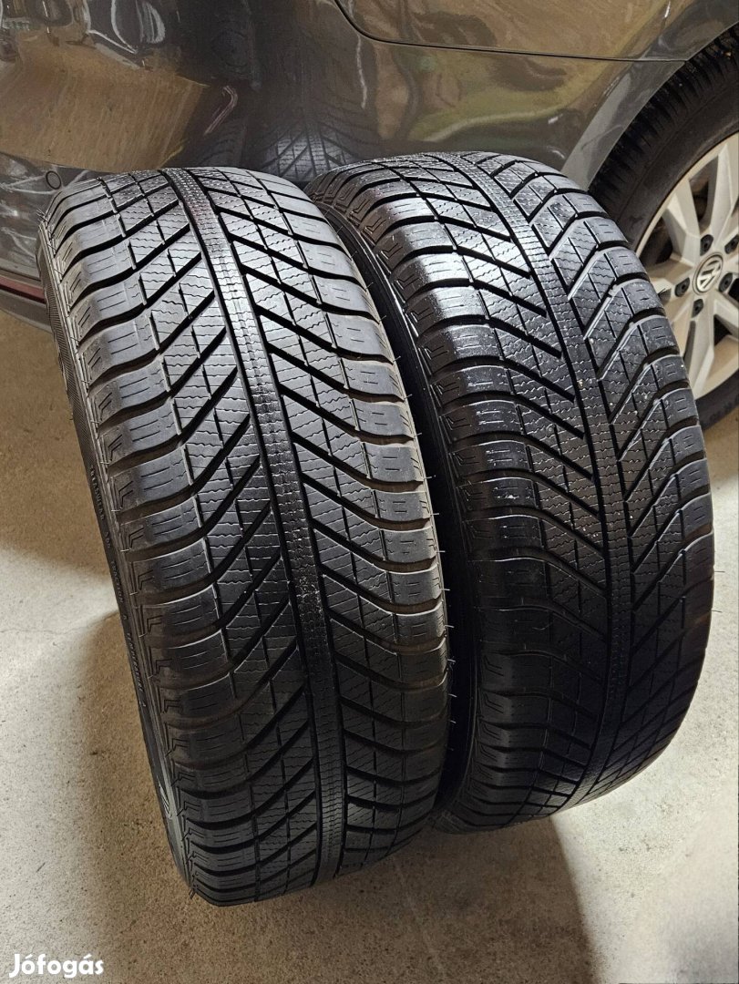 Goodyear Vector négyévszakos gumi 215/60r16