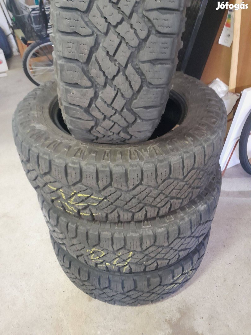 Goodyear Wrangler 265/60 R18